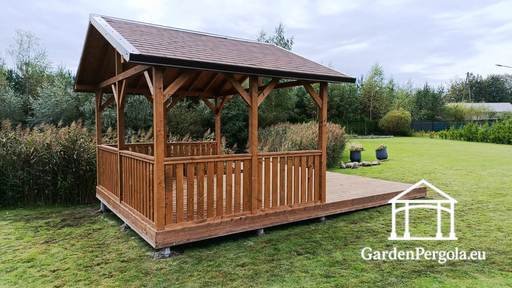 3x4 m Holzpavillon mit geräumiger 4x4 m Terrasse