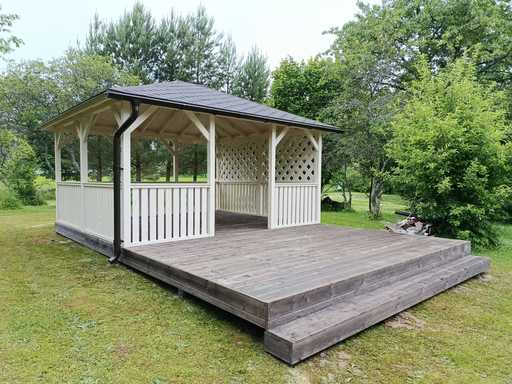 4x4.5 m Weißes Holzpavillon — Elegantes Gartenpavillon mit Terrasse und Schönem Design