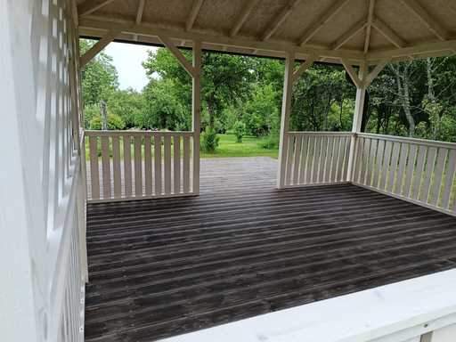 4x4.5 m Weißes Holzpavillon — Elegantes Gartenpavillon mit Terrasse und Schönem Design