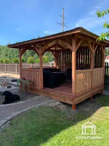 3x3,5 m Brauner Holzpavillon — Gemütlicher Gartenpavillon mit Boden und dekorativen Gitterseiten