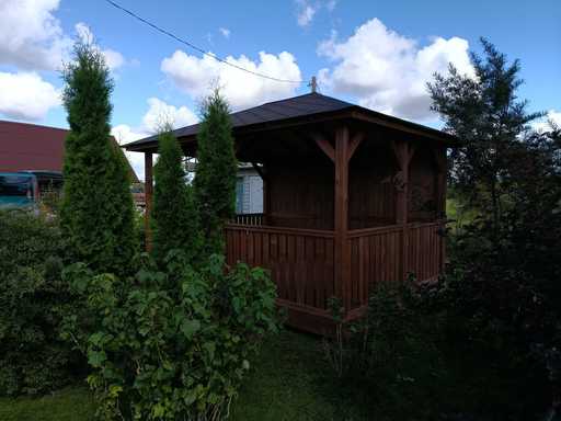 3x4 m Holzpavillon — Gemütlicher Gartenpavillon mit Boden und geschlossener Rückwand