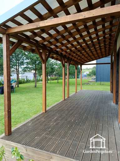 Natürliche 2,4 x 9 m Holzveranda ohne Terrasse