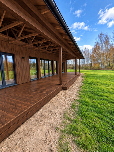 13 x 3 m natürliche Holzterrasse mit Stufe - garden gazebo pergola